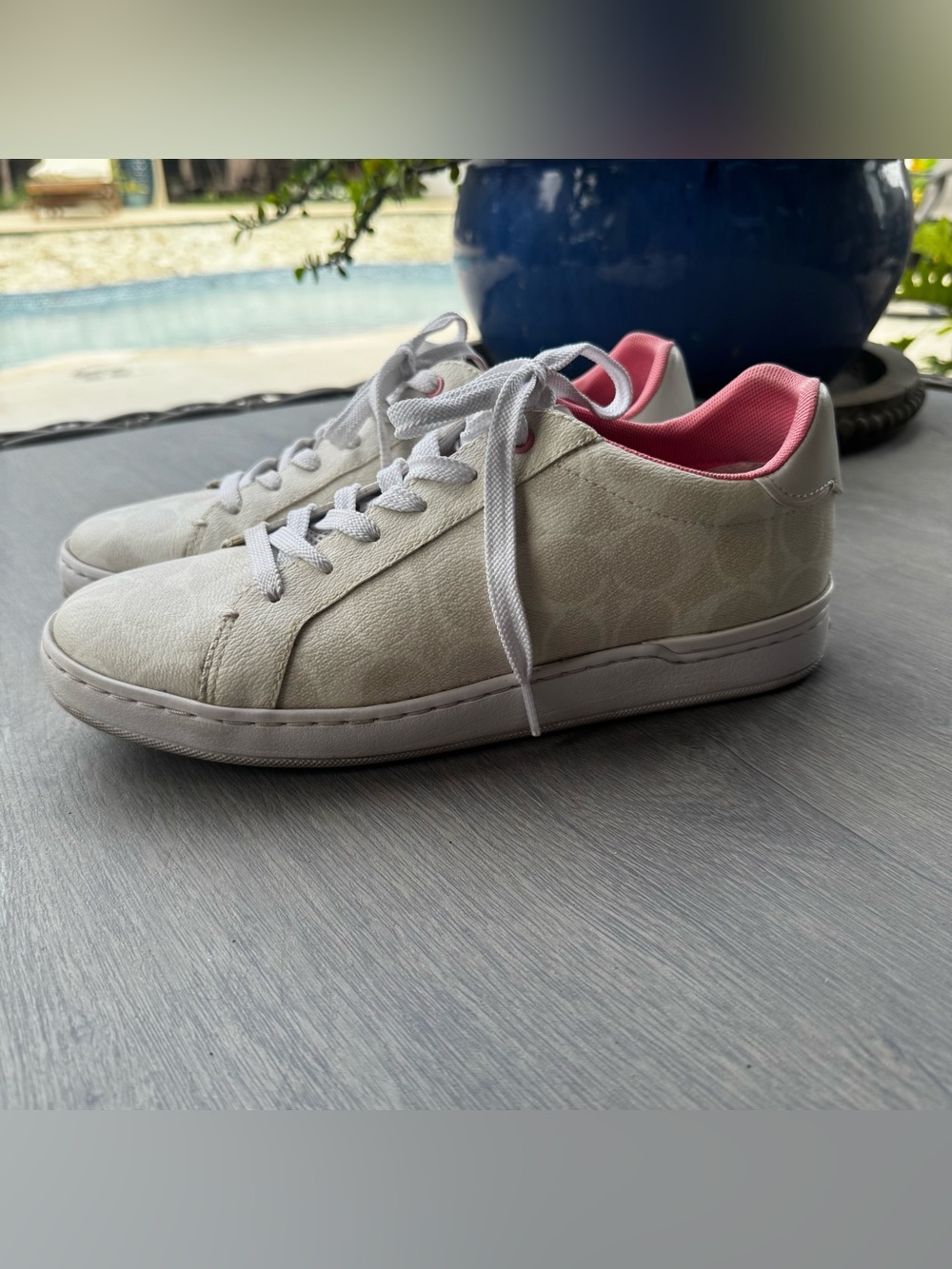 Coach White Low-Top Sneakers with Pink Interior size 9.5